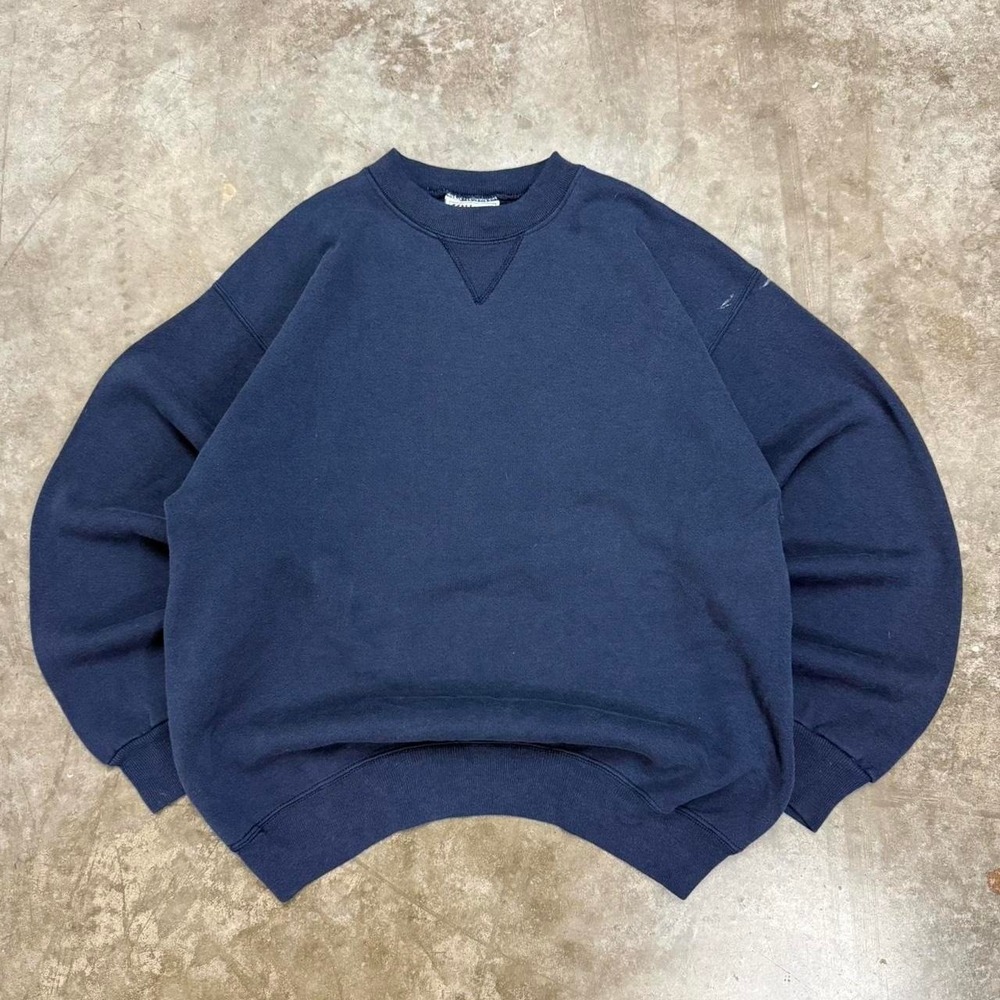 Vintage 90s Hanes Classic Navy Blue Blank Heavyweight Cotton Crewneck Size L